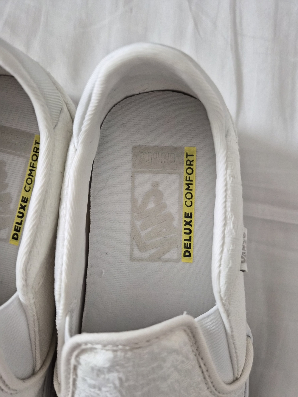 Vans Asher Deluxe Slip-On Sneaker Womans Size 9 - Picture 3 of 5